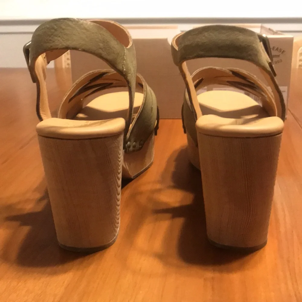 Kork-Ease Wasau Platform Sandals, light green, size 9 (40.5) - Picture 3 of 7